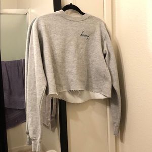 Brandy Melville cropped pullover